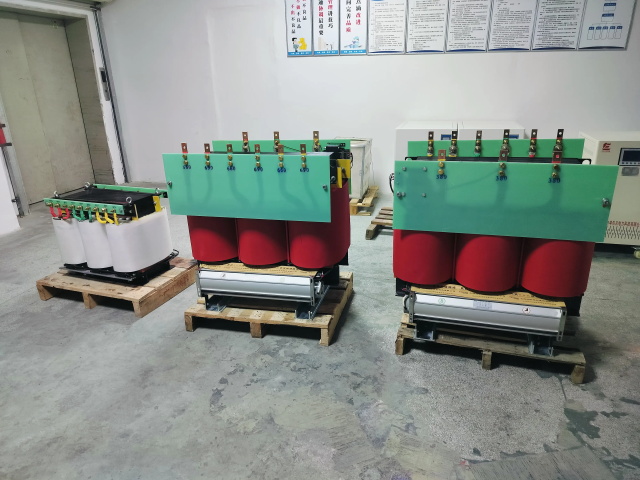 罗山KS11-1000KVA矿用变压器